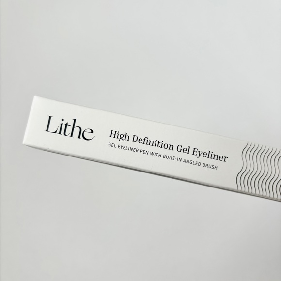 NWT Lithe High Definition Gel Eye Liner with Angled Brush - Picture 1 of 17